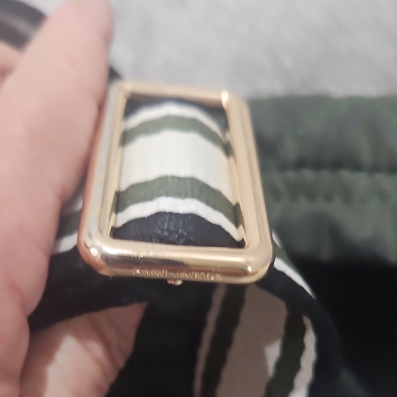 Marc Jacobs Olive Quilted Crossbody Bag - Picture 4 of 10